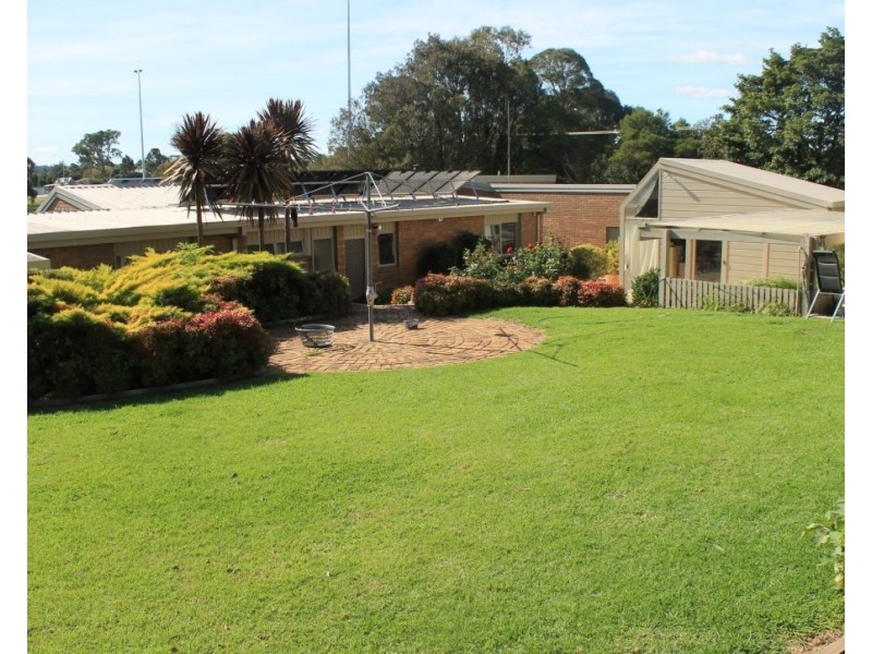 4 Patricia Street, Bairnsdale VIC 3875