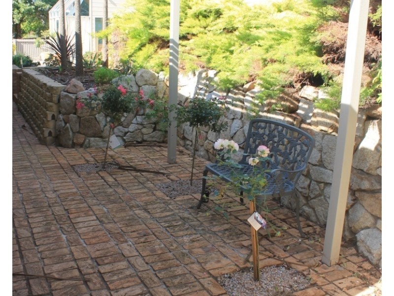 4 Patricia Street, Bairnsdale VIC 3875