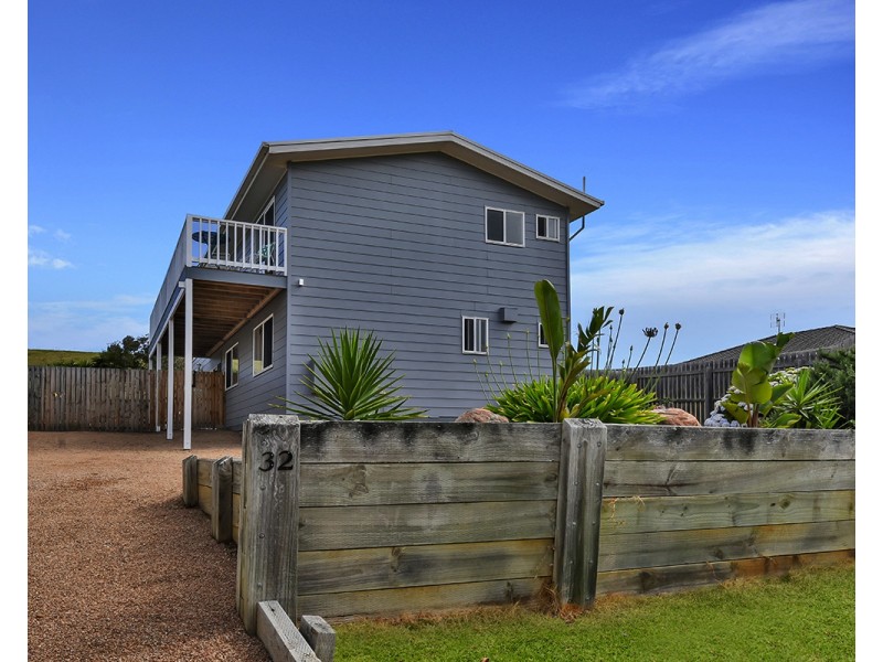 32 Albatross Road, Kalimna VIC 3909