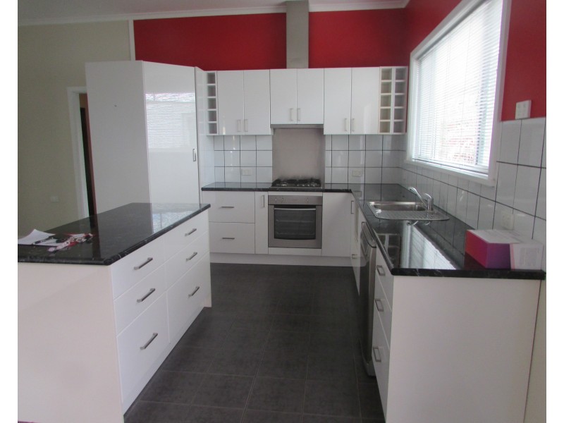28 McCulloch St, Bairnsdale VIC 3875