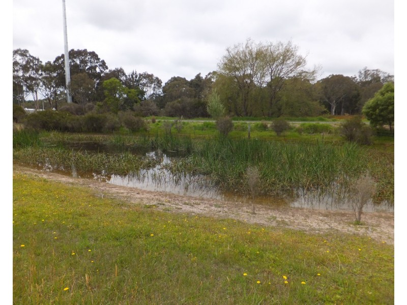 36 Fernbank Lindenow South Road, Lindenow South VIC 3875