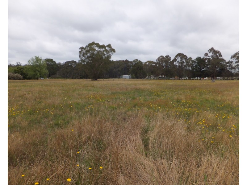 36 Fernbank Lindenow South Road, Lindenow South VIC 3875