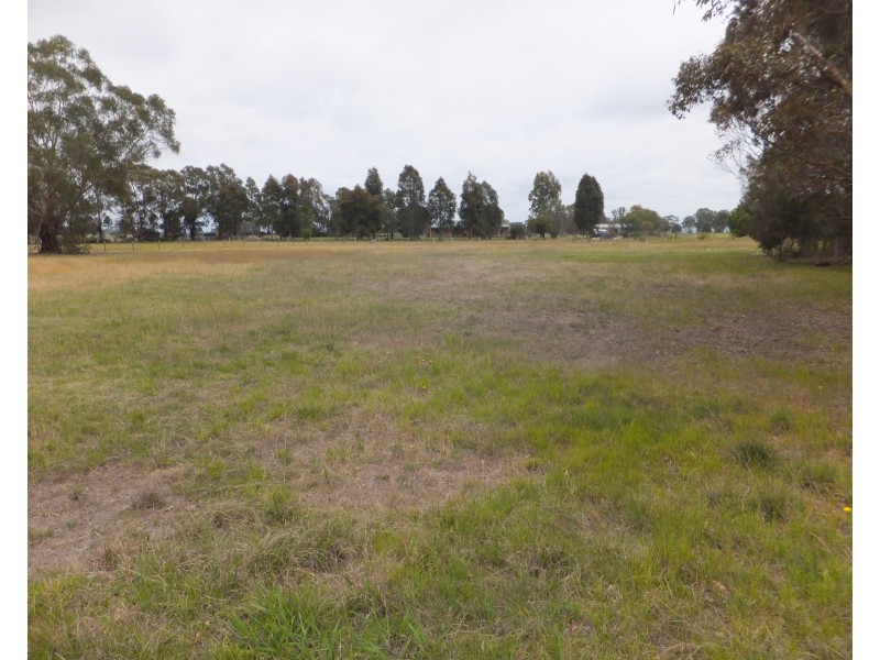 36 Fernbank Lindenow South Road, Lindenow South VIC 3875