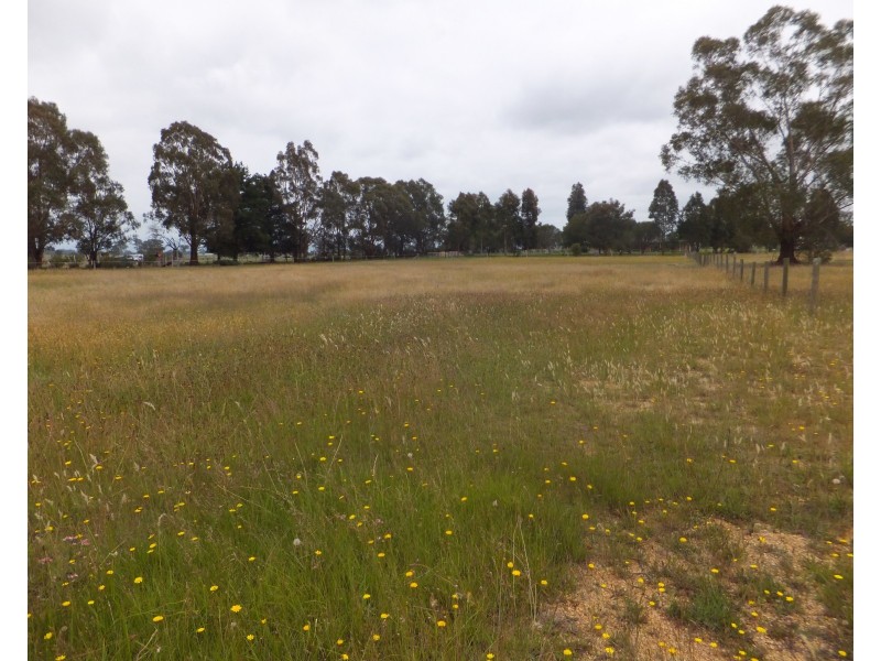 40 Fernbank Lindenow South Road, Lindenow South VIC 3875