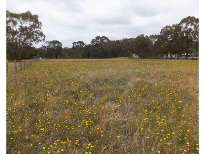 40 Fernbank Lindenow South Road, Lindenow South VIC 3875