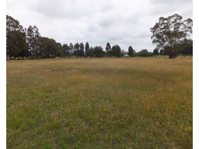 40 Fernbank Lindenow South Road, Lindenow South VIC 3875