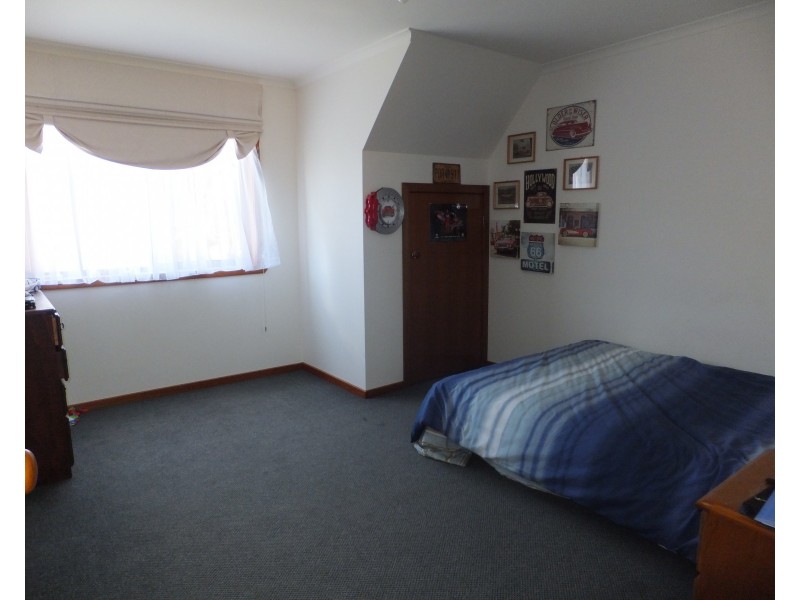 3 Allen Ct, Bairnsdale VIC 3875
