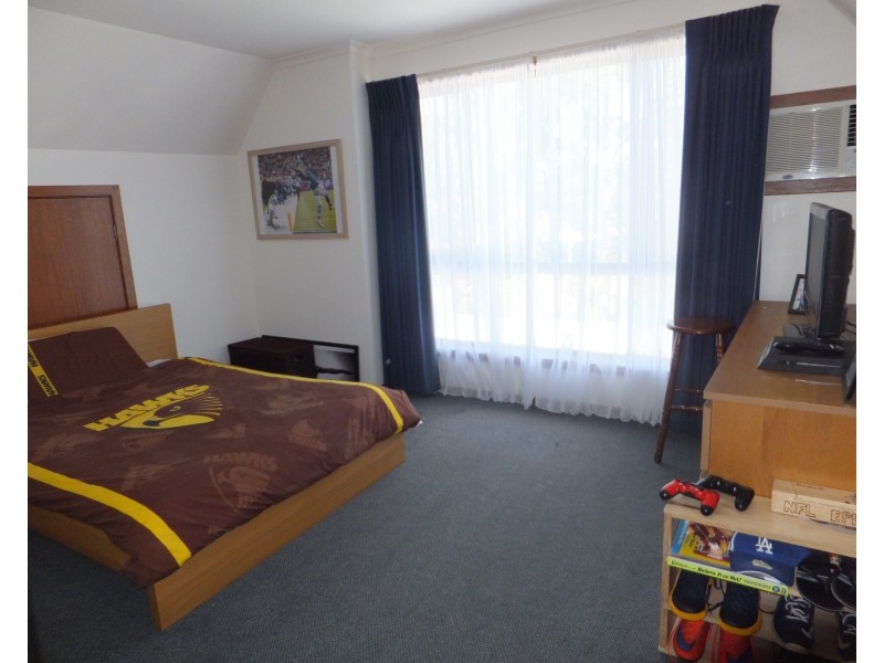 3 Allen Ct, Bairnsdale VIC 3875