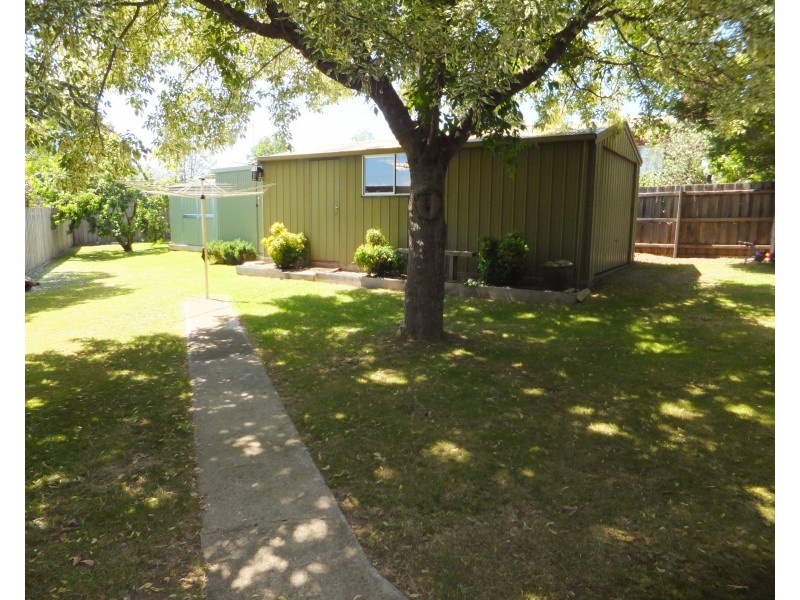 3 Allen Ct, Bairnsdale VIC 3875