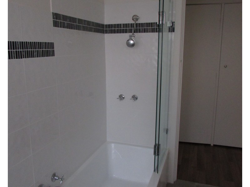 5 Dalmahoy St, Bairnsdale VIC 3875
