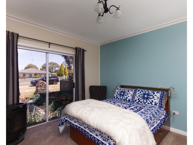 6 Moroney St, Bairnsdale VIC 3875