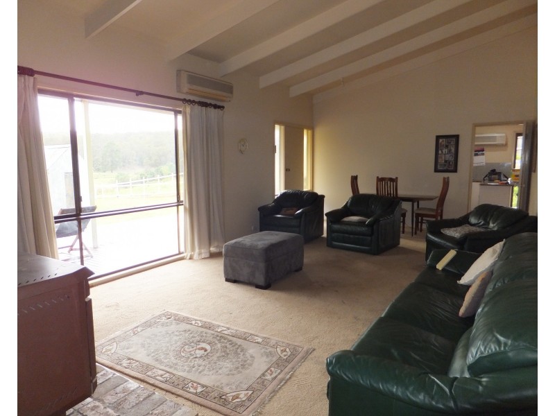 60 De Carlos Rd, Mount Taylor VIC 3875