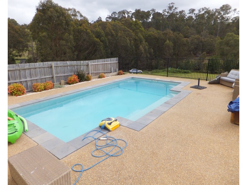 60 De Carlos Rd, Mount Taylor VIC 3875