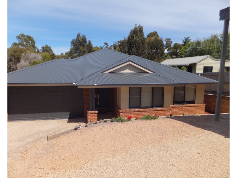 90 Lake Bunga Beach Rd, Lake Bunga VIC 3909