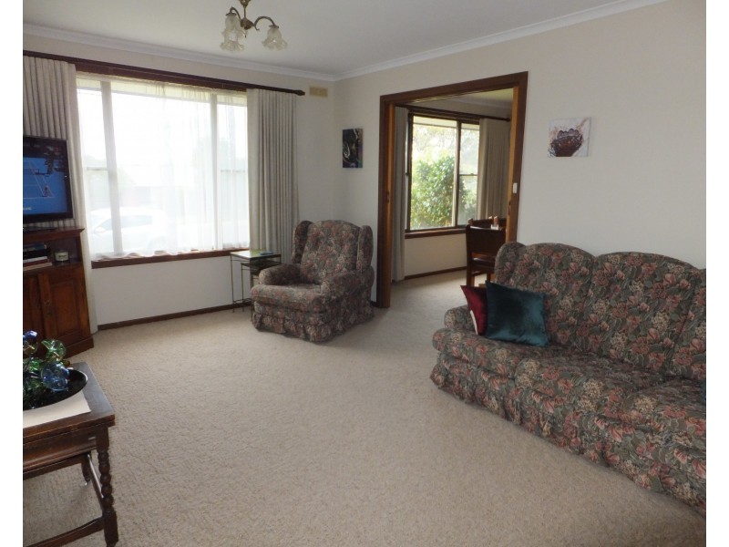 173 Wallace St, Bairnsdale VIC 3875