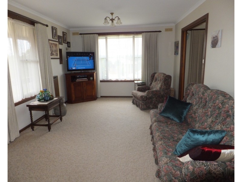 173 Wallace St, Bairnsdale VIC 3875