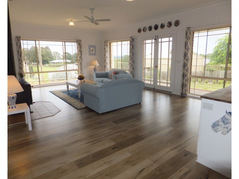 5 Nicole Court, Bairnsdale VIC 3875