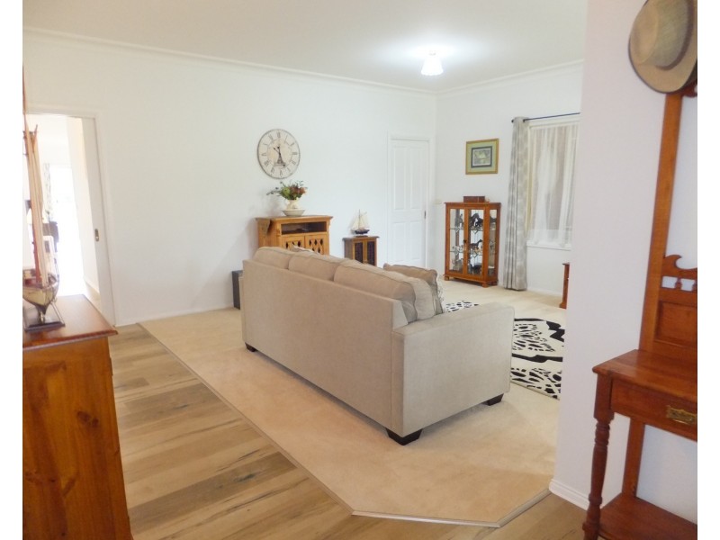 5 Nicole Court, Bairnsdale VIC 3875