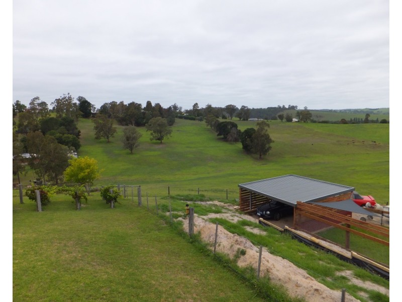 70 Great Alpine Rd, Bruthen VIC 3885