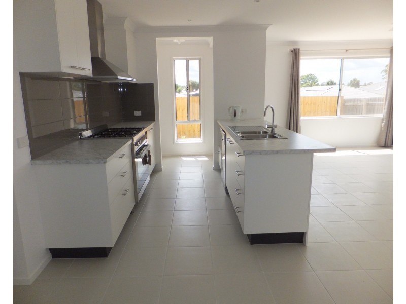 83 Timbarra Drive, Bairnsdale VIC 3875