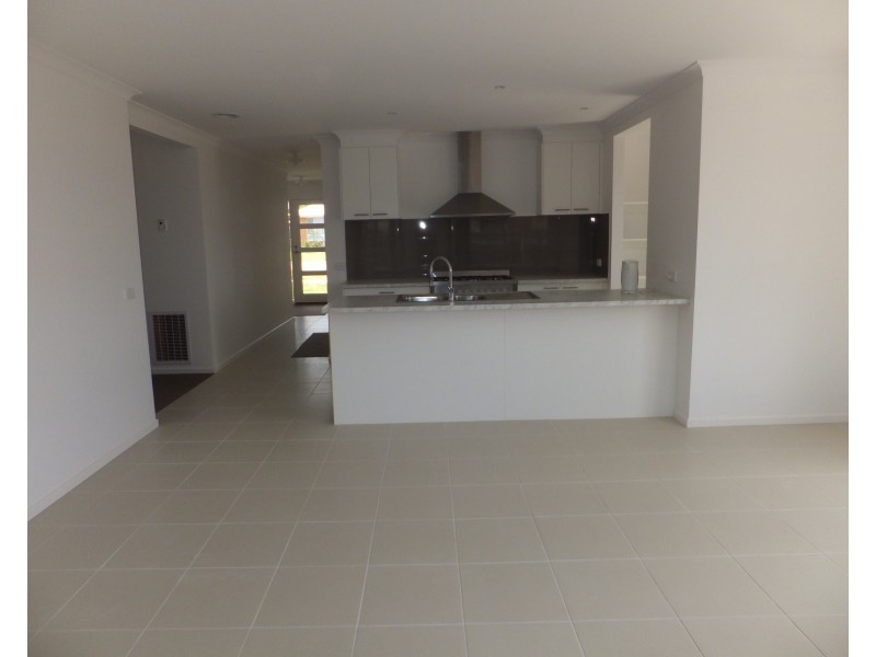 83 Timbarra Drive, Bairnsdale VIC 3875