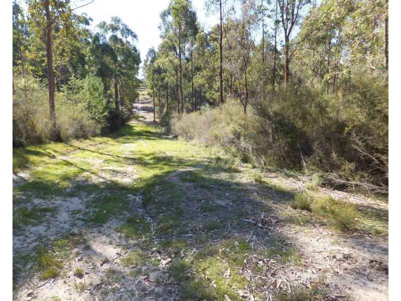 94 Eleven Mile Rd, Sarsfield VIC 3875