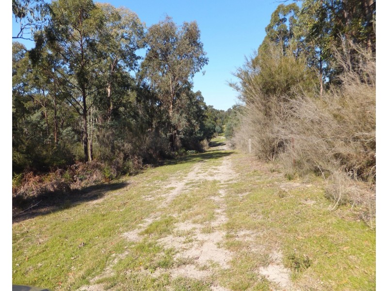 94 Eleven Mile Rd, Sarsfield VIC 3875