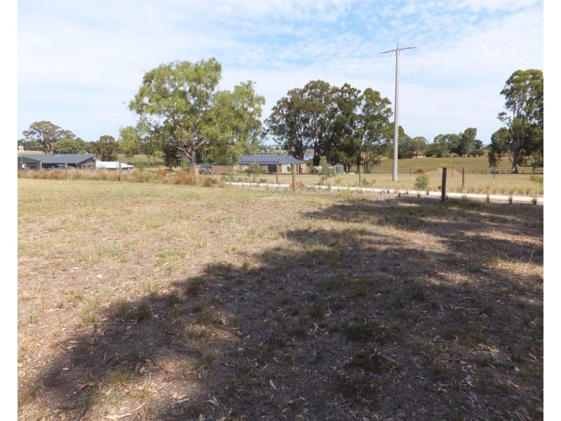 56 Koraleigh View, Nicholson VIC 3882