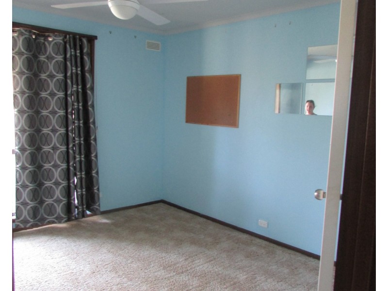 13 Wy Yung Hts, Wy Yung VIC 3875