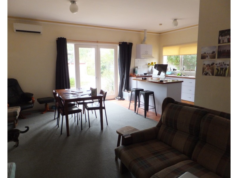 2/56 Dawson St, Bairnsdale VIC 3875