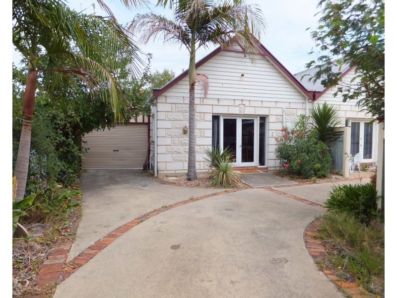 2/56 Dawson St, Bairnsdale VIC 3875