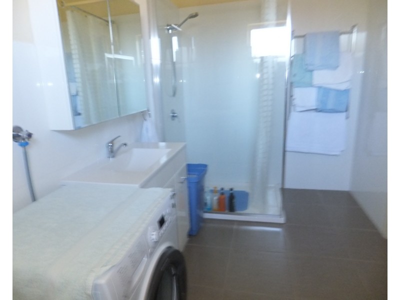 10 Lake Inlet Ave, Newlands Arm VIC 3875