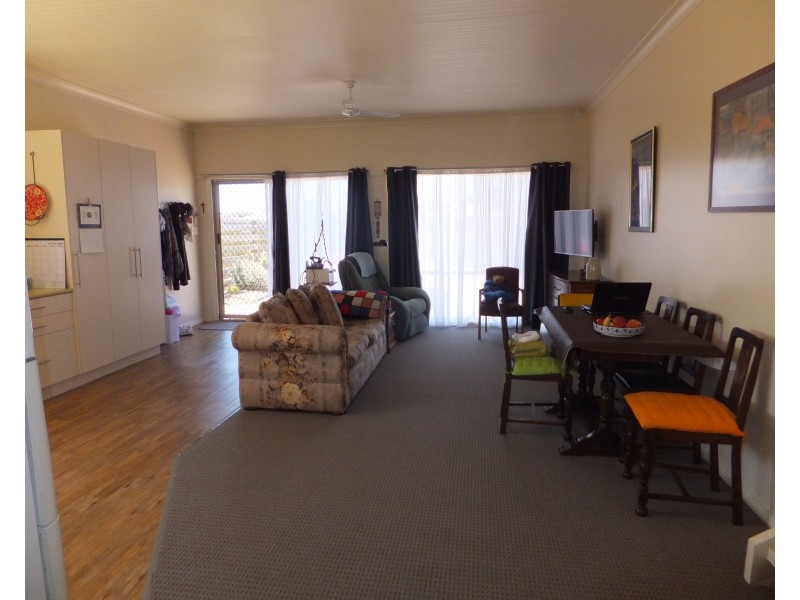 10 Lake Inlet Ave, Newlands Arm VIC 3875