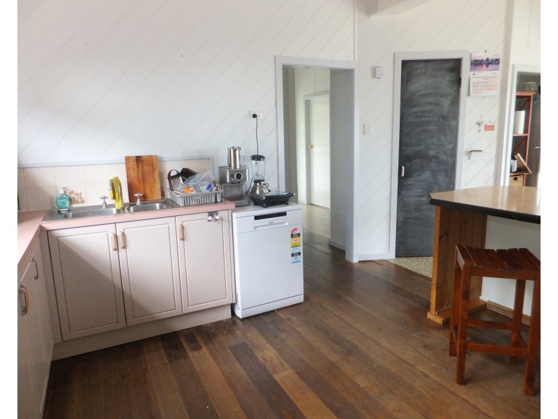 96 Stanley St, Orbost VIC 3888