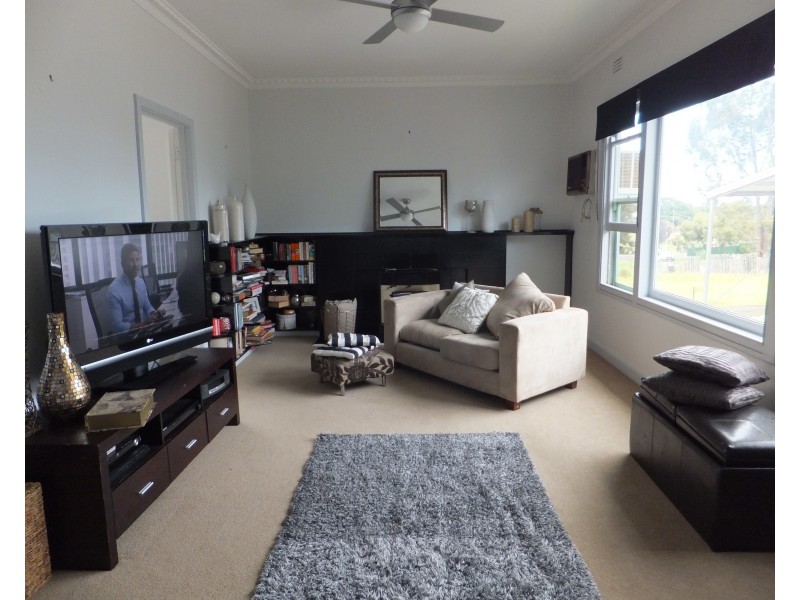 96 Stanley St, Orbost VIC 3888