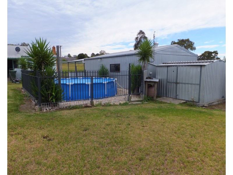96 Stanley St, Orbost VIC 3888