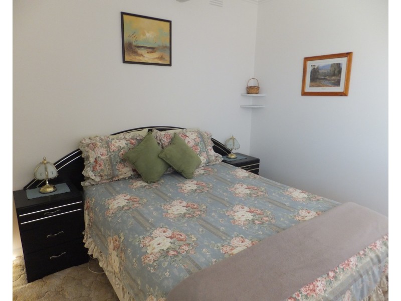 206 Kettles Lane, Johnsonville VIC 3902