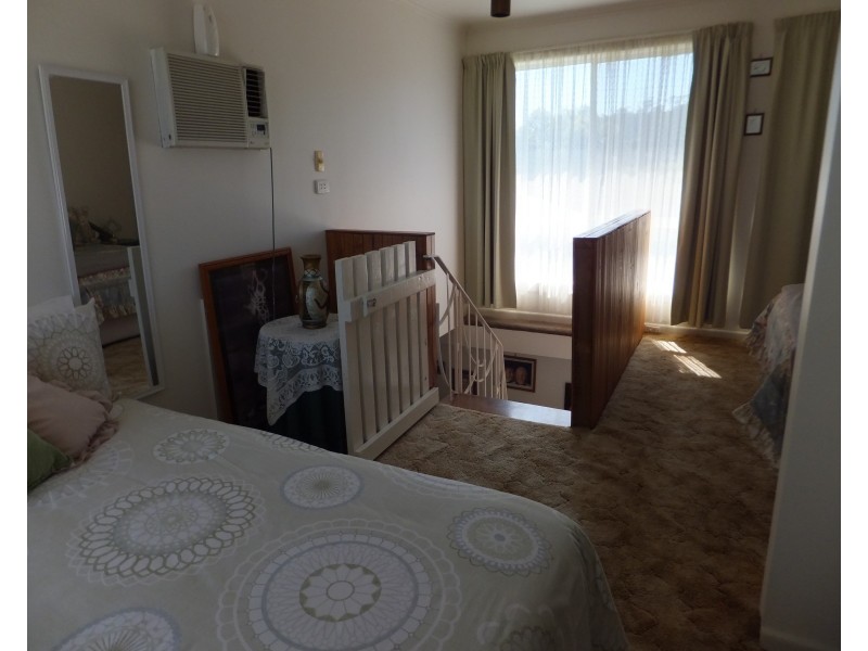 206 Kettles Lane, Johnsonville VIC 3902