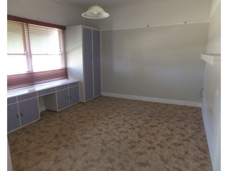 40 Day St, Bairnsdale VIC 3875