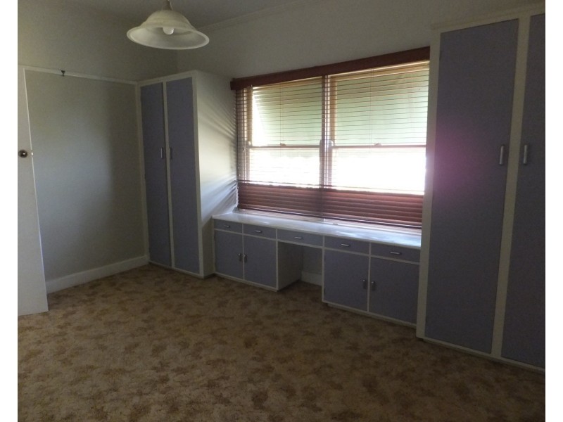 40 Day St, Bairnsdale VIC 3875