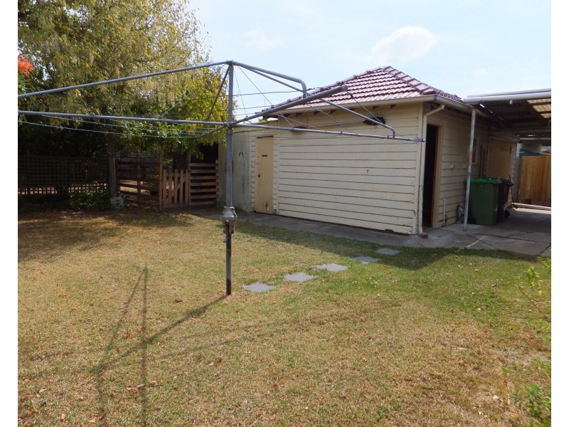 40 Day St, Bairnsdale VIC 3875