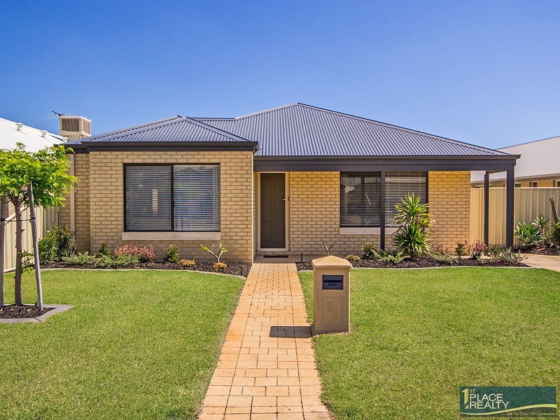 33 Lascelles Circus, Lakelands WA 6180