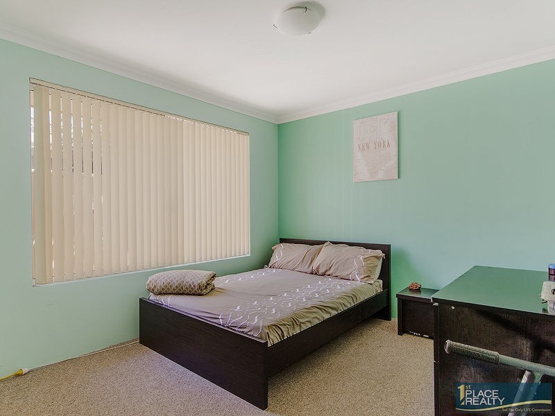 31 Teague Way, Lakelands WA 6180