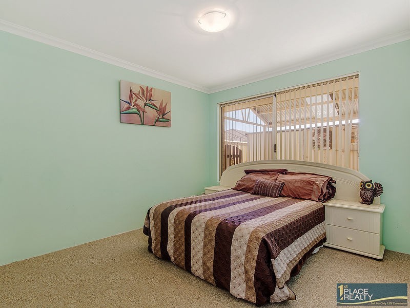 31 Teague Way, Lakelands WA 6180