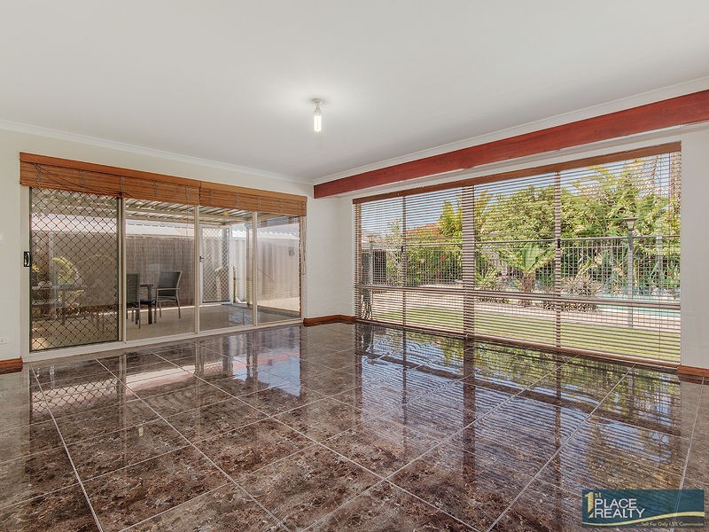 33 St Raphael Crescent, Port Kennedy WA 6172