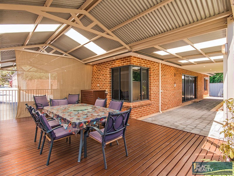 17A Watts Road, Shoalwater WA 6169