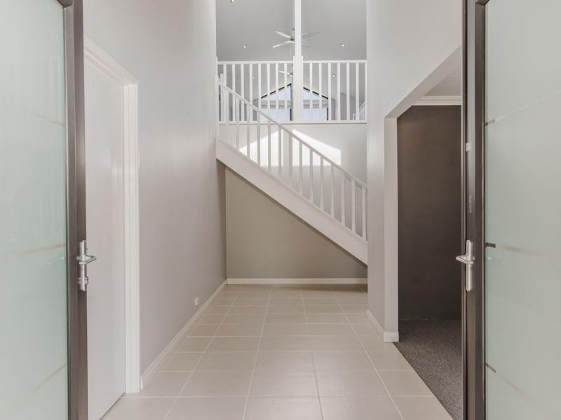 8 Dillon Way, Secret Harbour WA 6173