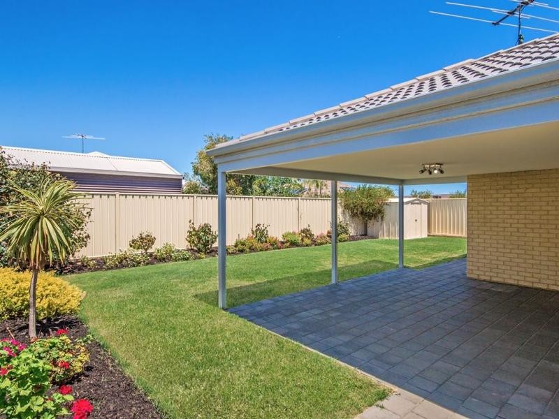 5 Woorabinda Rise, Lakelands WA 6180