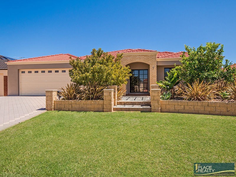 37 Sainte Maxime Avenue, Port Kennedy WA 6172