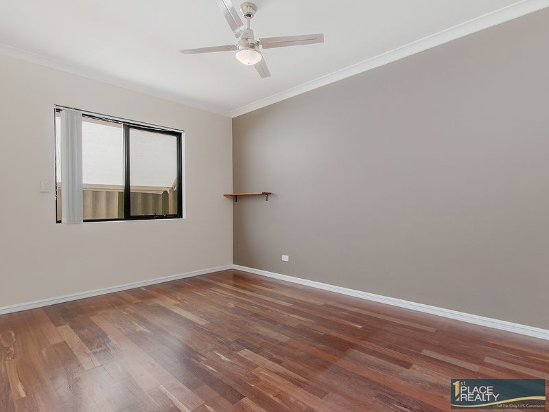 37 Sainte Maxime Avenue, Port Kennedy WA 6172